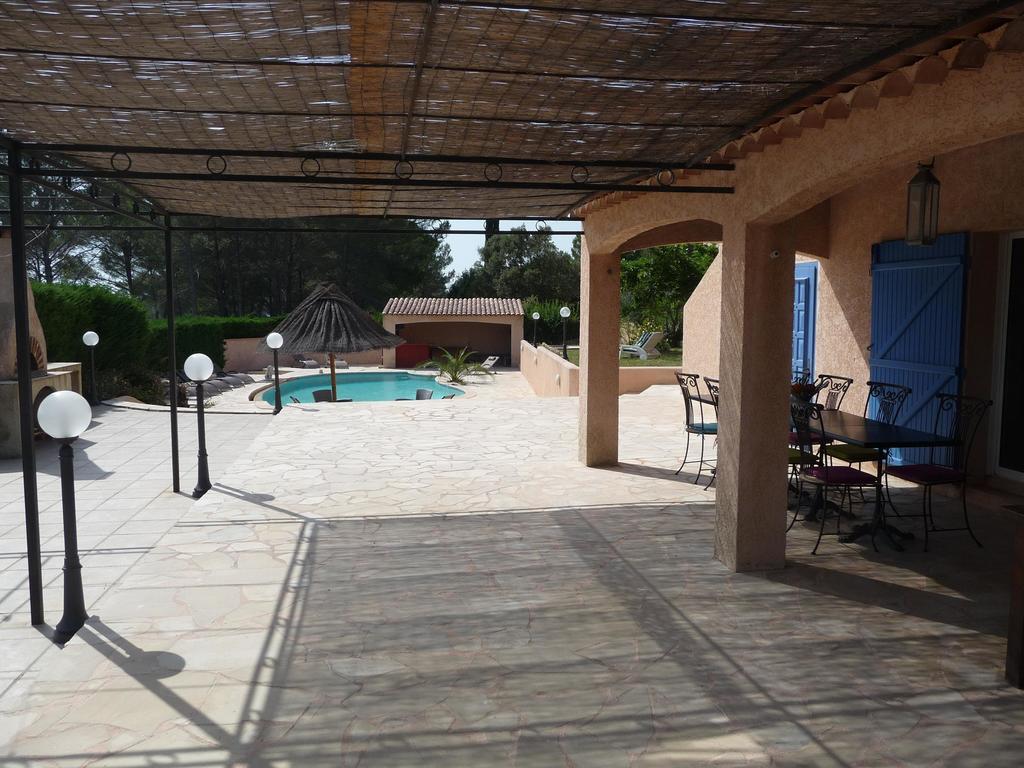 La Bastide Des Selves Bed and Breakfast Draguignan Buitenkant foto