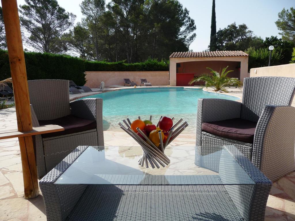 La Bastide Des Selves Bed and Breakfast Draguignan Buitenkant foto